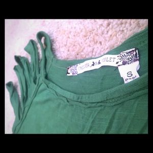 Chelsea & Violet top